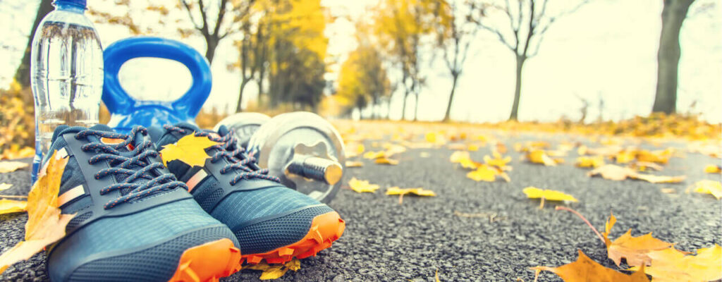 How Physical Therapy Can Help You Get Ready for Fall Sports